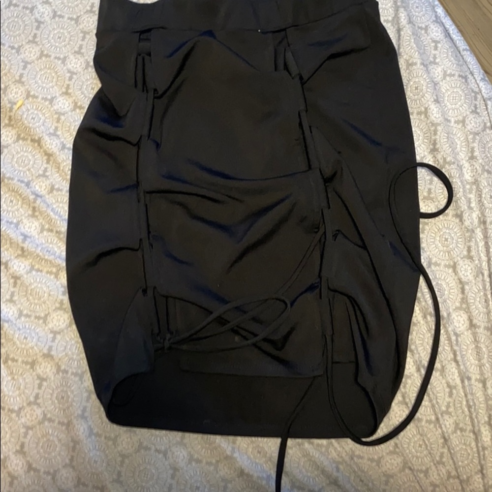 Cute open hole skirt
